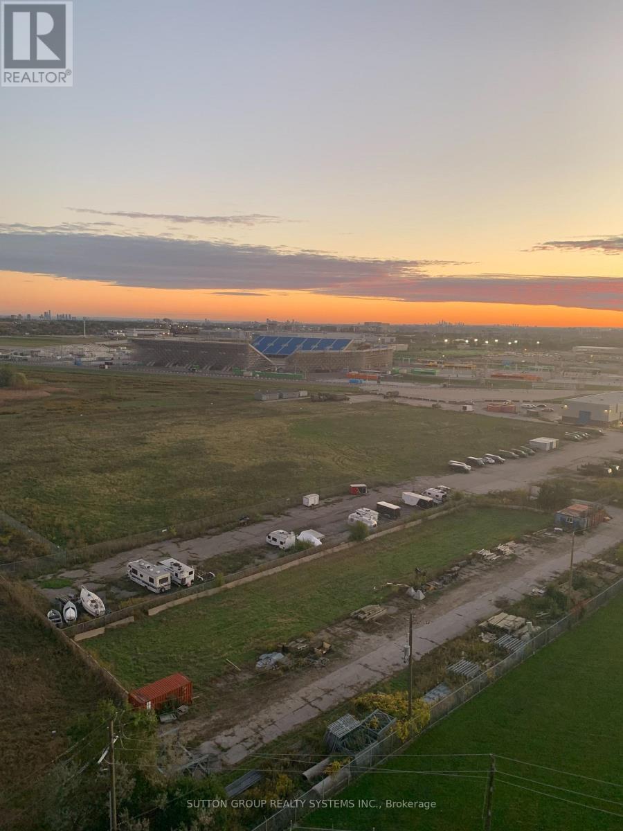 Ph11 - 1070 Sheppard Avenue W, Toronto, ON - Outdoor With View