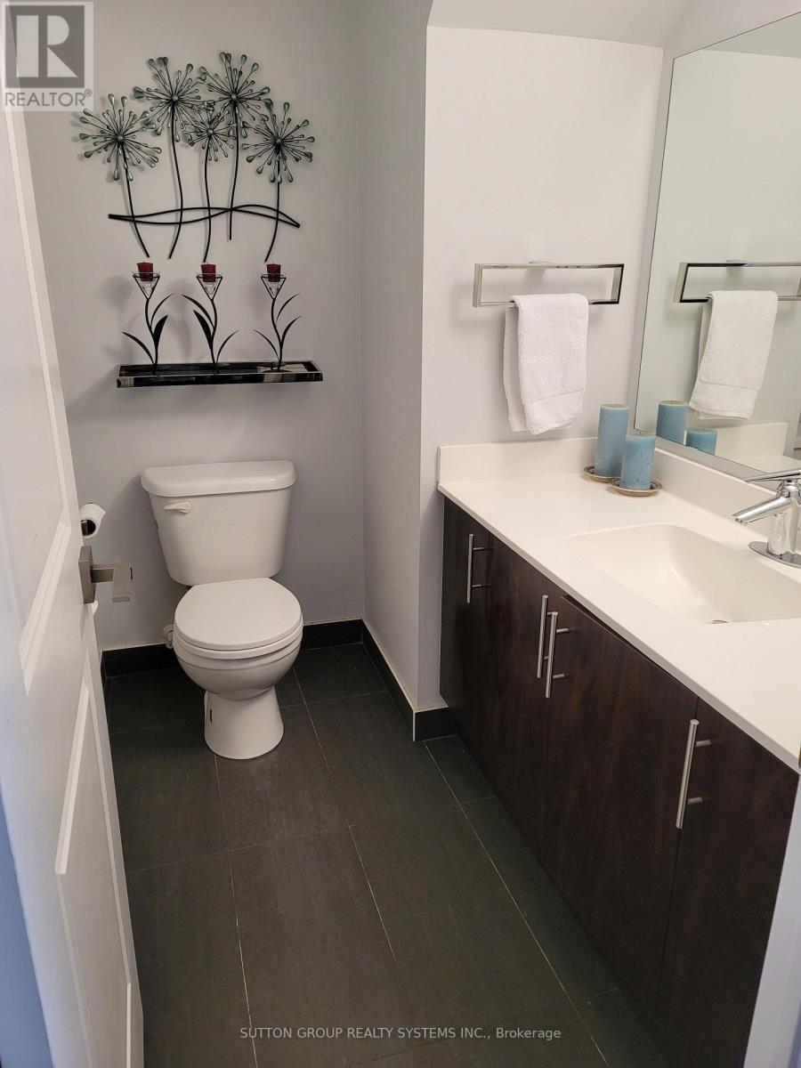 Ph11 - 1070 Sheppard Avenue W, Toronto, ON - Indoor Photo Showing Bathroom