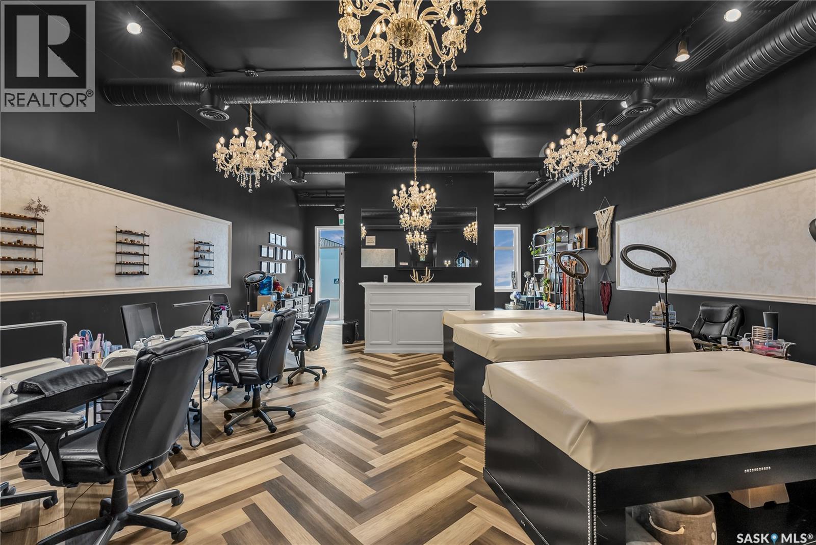 Reign Academy & Studios, Warman, SK