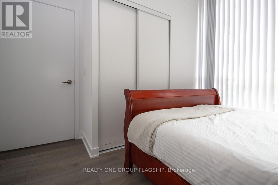 308E - 38 Honeycrisp Crescent, Vaughan, ON - Indoor Photo Showing Bedroom