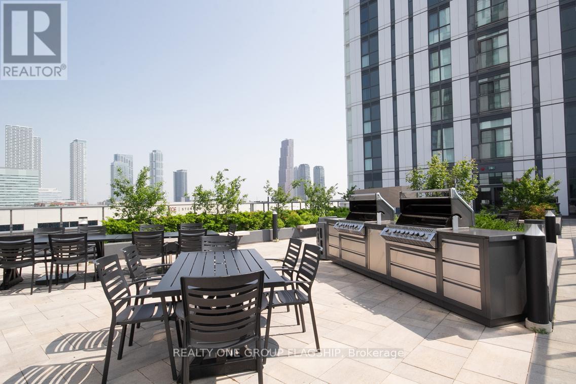 308E - 38 Honeycrisp Crescent, Vaughan, ON - Outdoor With Deck Patio Veranda