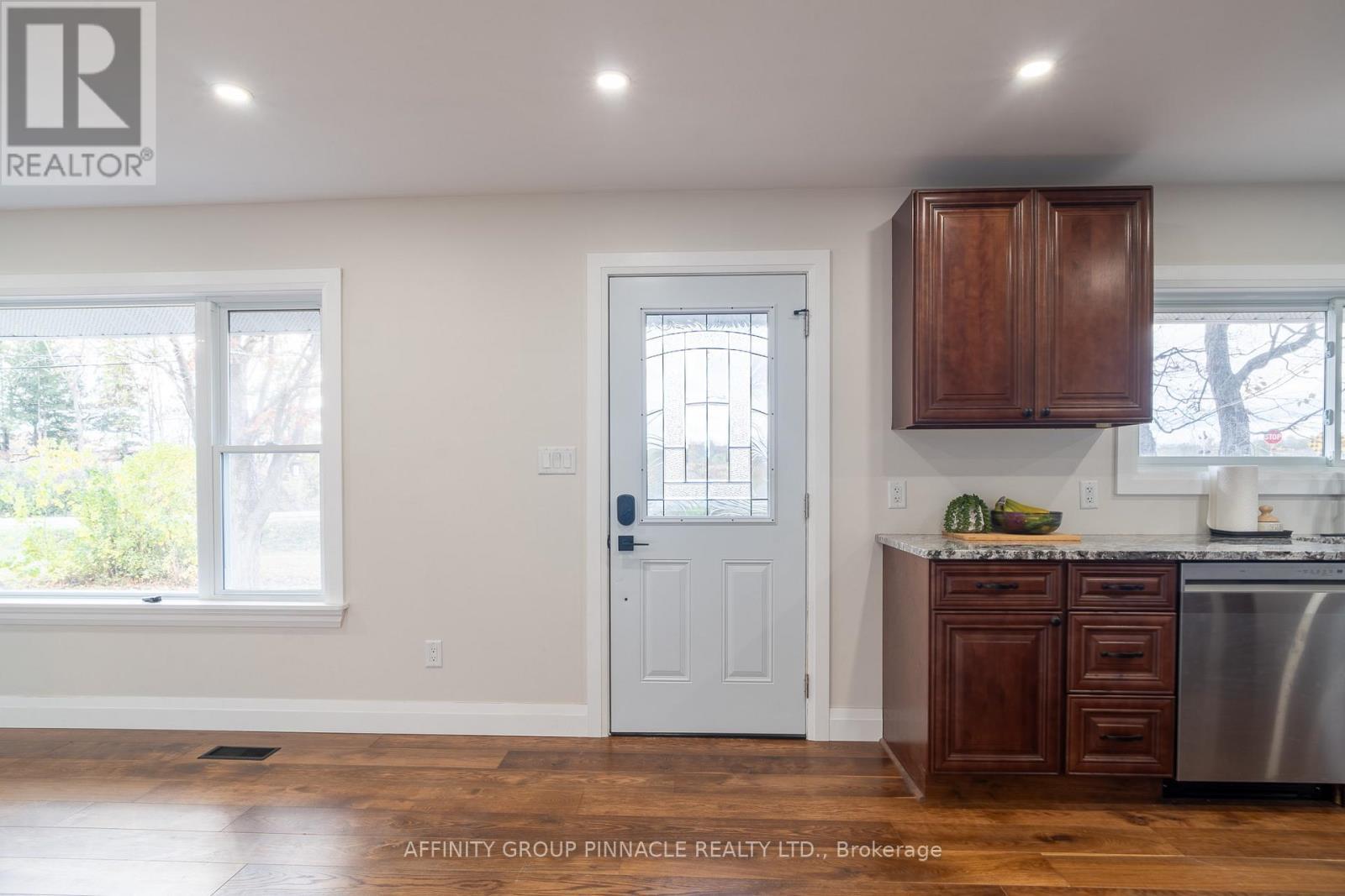 Front Entrance - 1651 Ramara Road 51, Ramara (Brechin), ON - Indoor