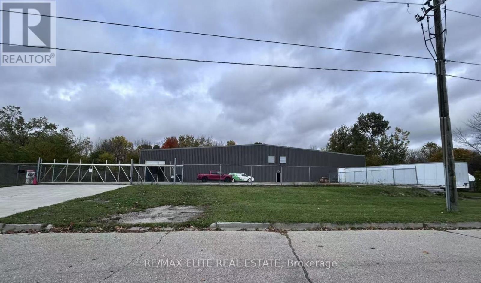 147 First Avenue W, Norfolk, ON