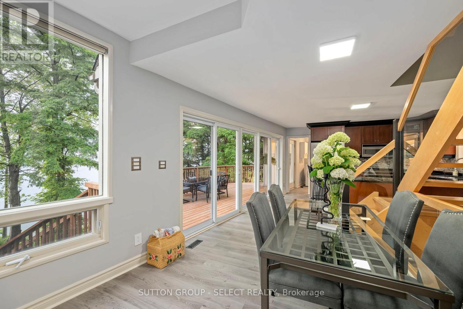 5284 Cliff Road, Lambton Shores (Forest), ON - Indoor