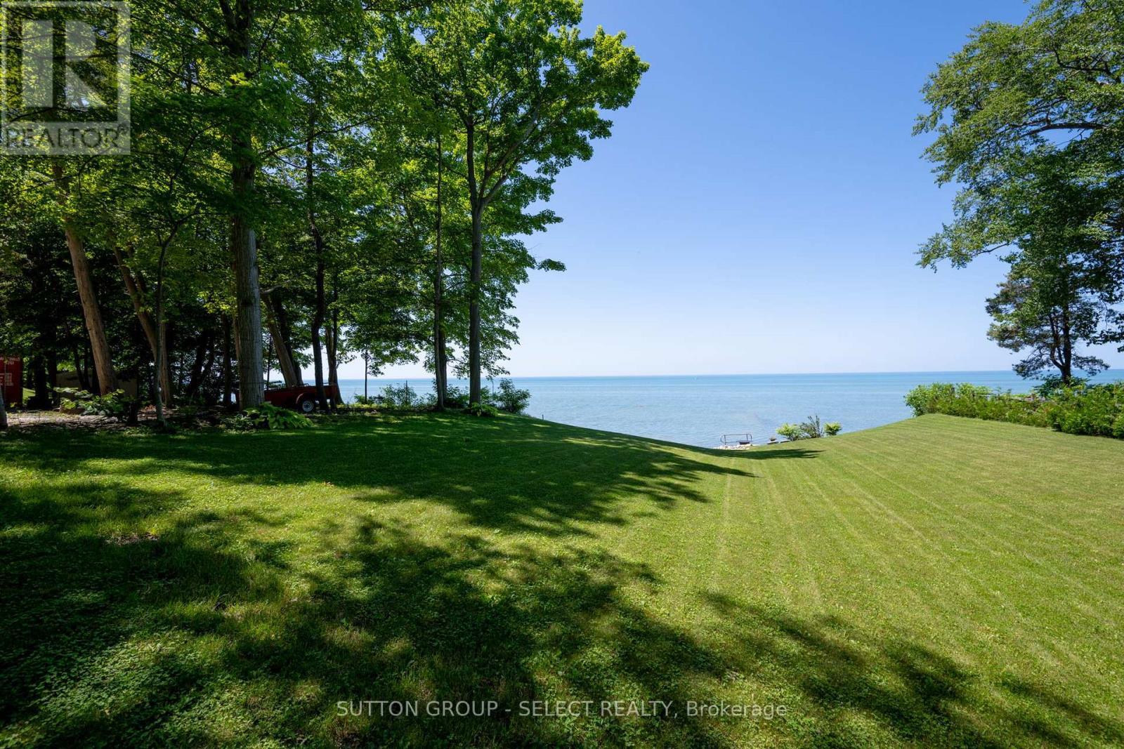 5284 Cliff Road, Lambton Shores (Forest), ON - Outdoor With Body Of Water With View