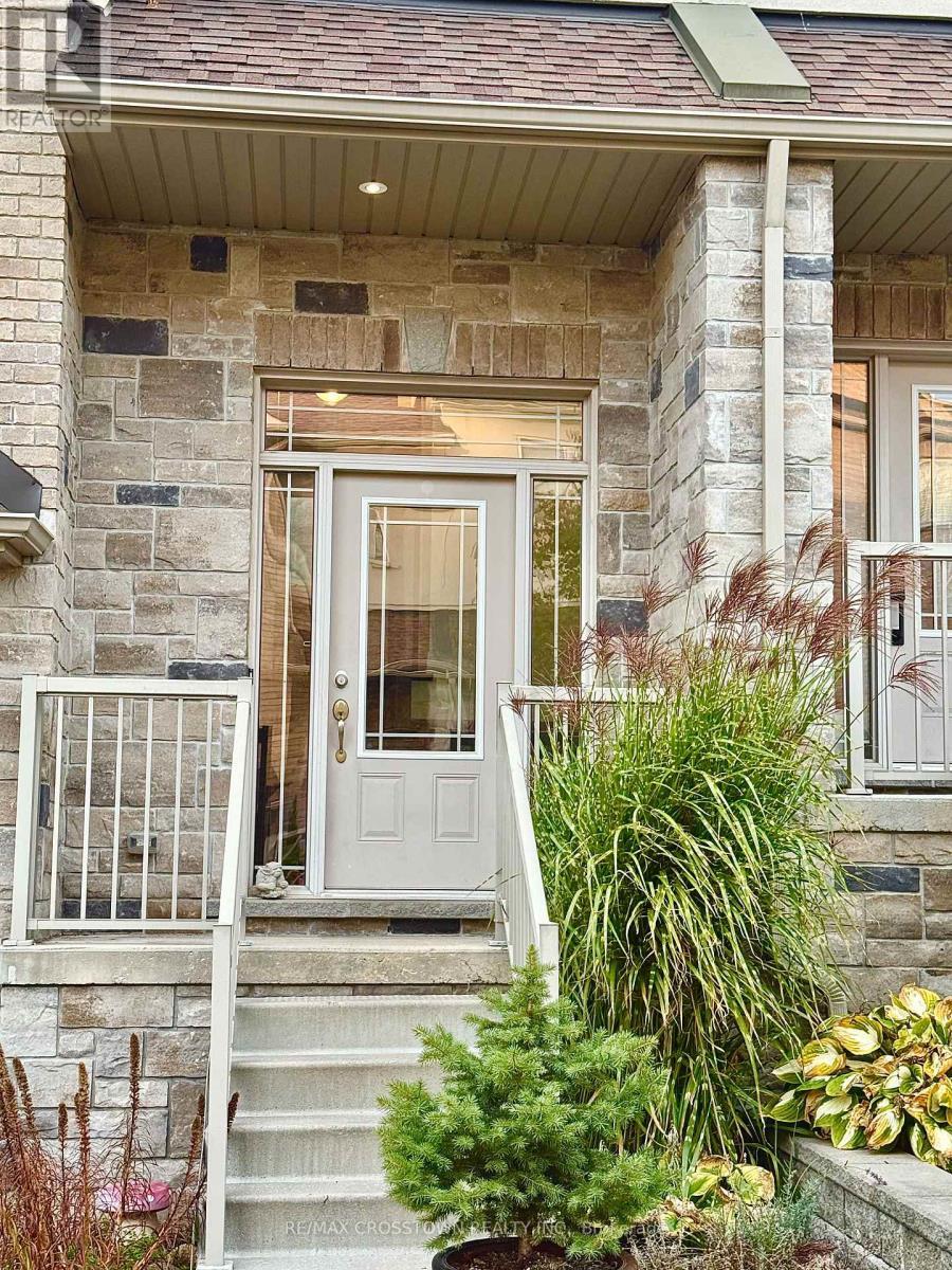 5 - 376 Blake Street, Barrie, ON - Outdoor