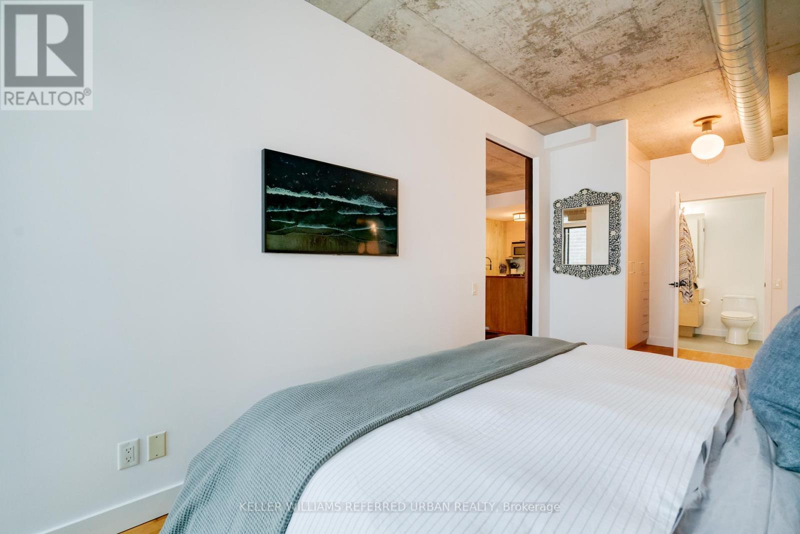 614 - 138 Princess Street, Toronto, ON - Indoor Photo Showing Bedroom