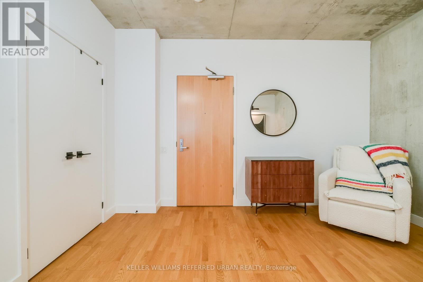 614 - 138 Princess Street, Toronto, ON - Indoor Photo Showing Other Room