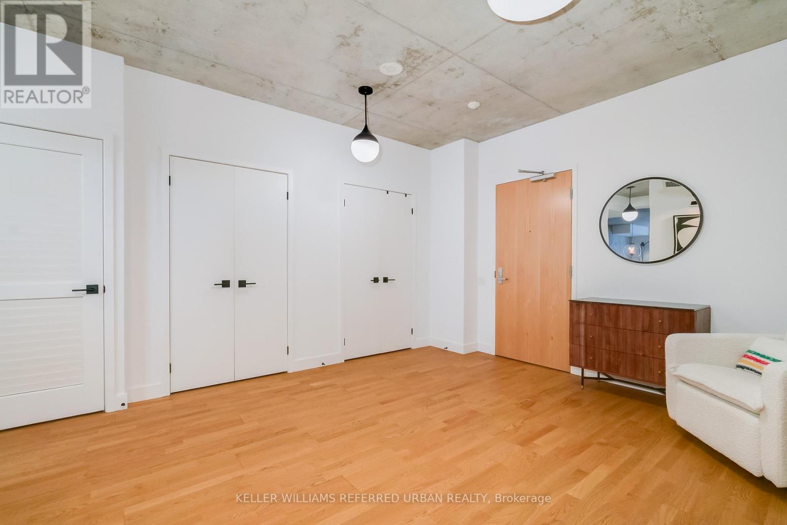 614 - 138 Princess Street, Toronto, ON - Indoor Photo Showing Other Room