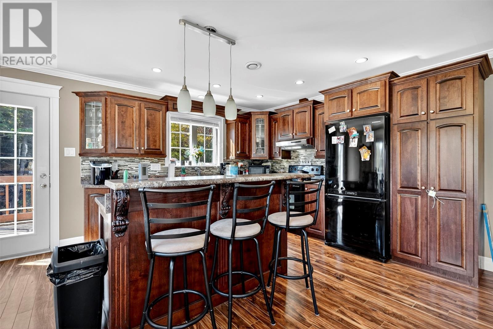 3 Hopkins Road, Brownsdale, NL - Indoor