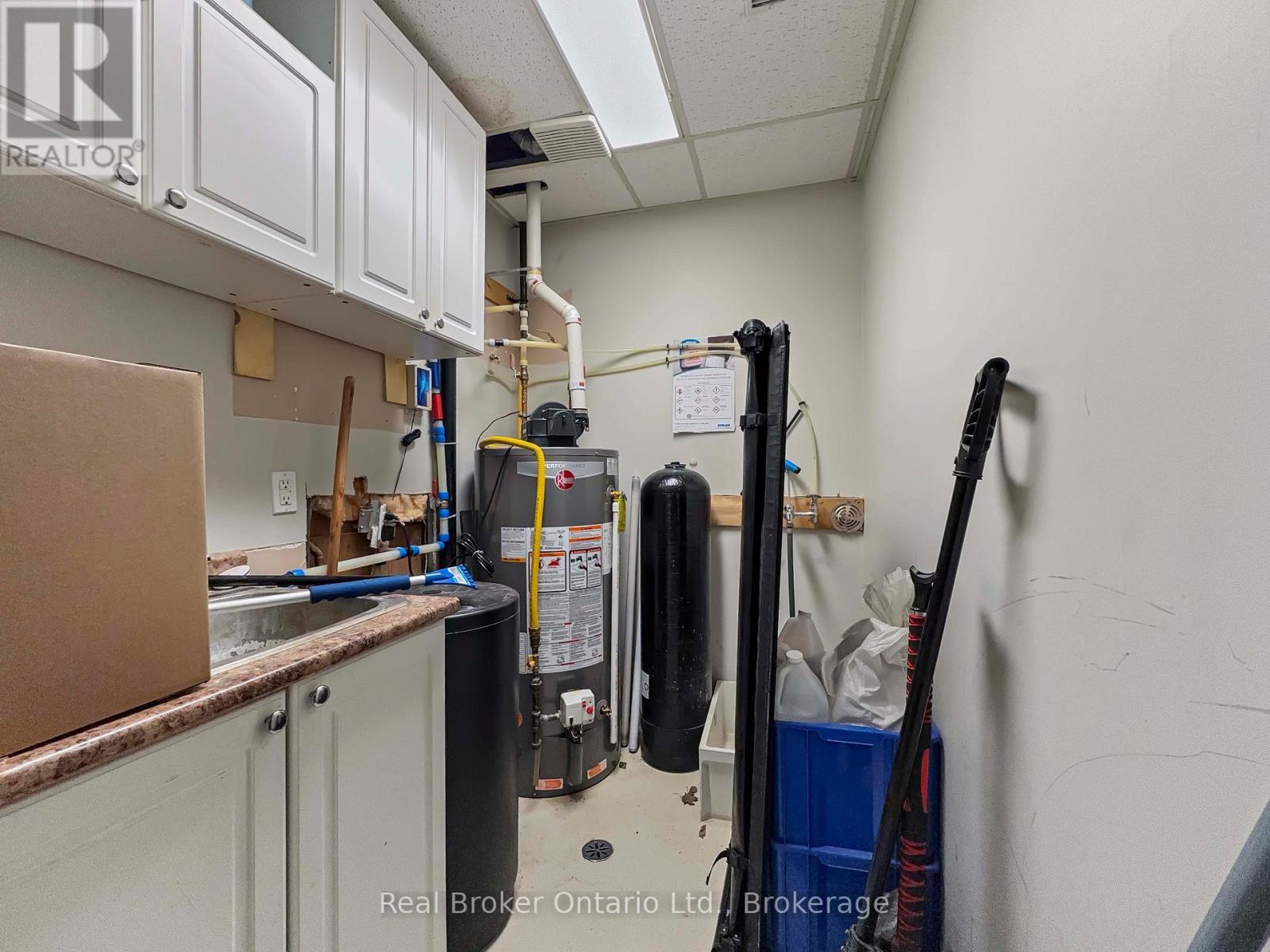 291 Woodlawn Road W, Guelph (Junction/Onward Willow), ON