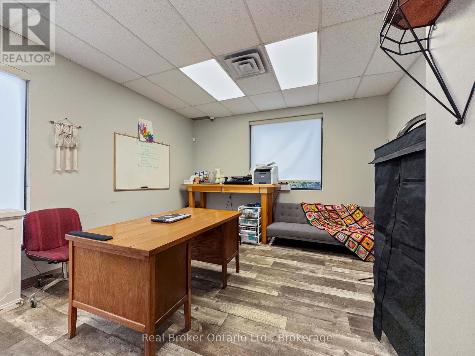 291 Woodlawn Road W, Guelph (Junction/Onward Willow), ON