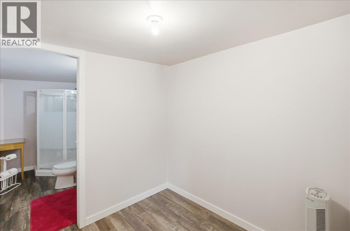 2413 Doukhobour Road, Castlegar, BC