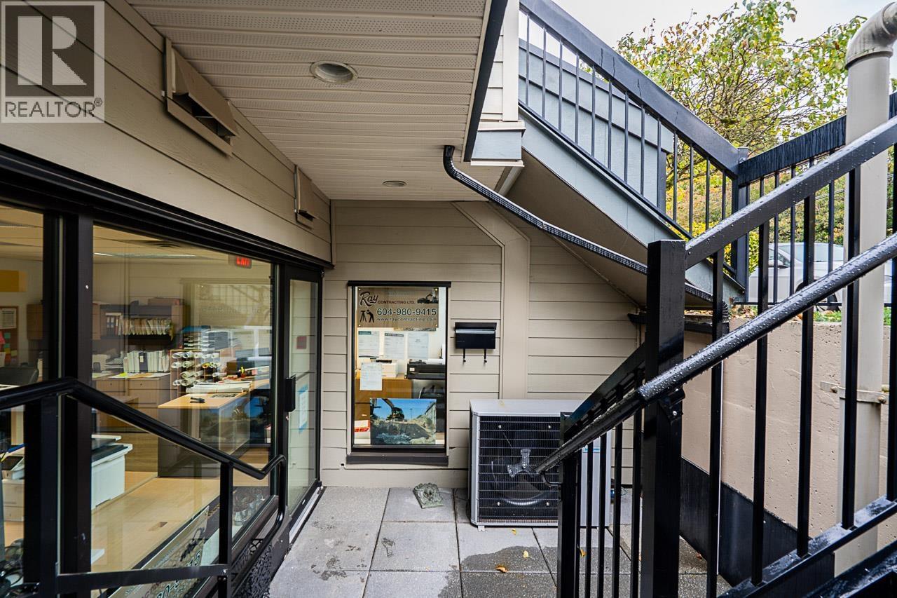 2458 Haywood Avenue, West Vancouver, BC