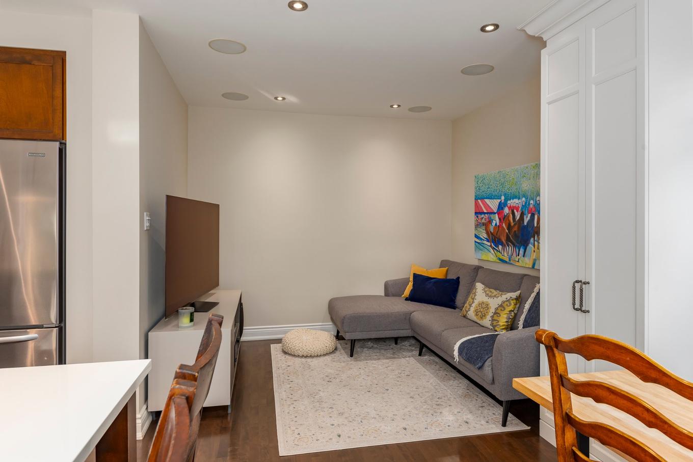 Den - 7370 Rue De Tilly, Montréal (Côte-Des-Neiges/Notre-Dame-De-Grâce), QC - Indoor