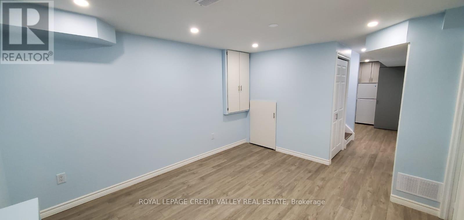 53 Carrington (Bsmt) Place, Guelph, ON - Indoor Photo Showing Other Room