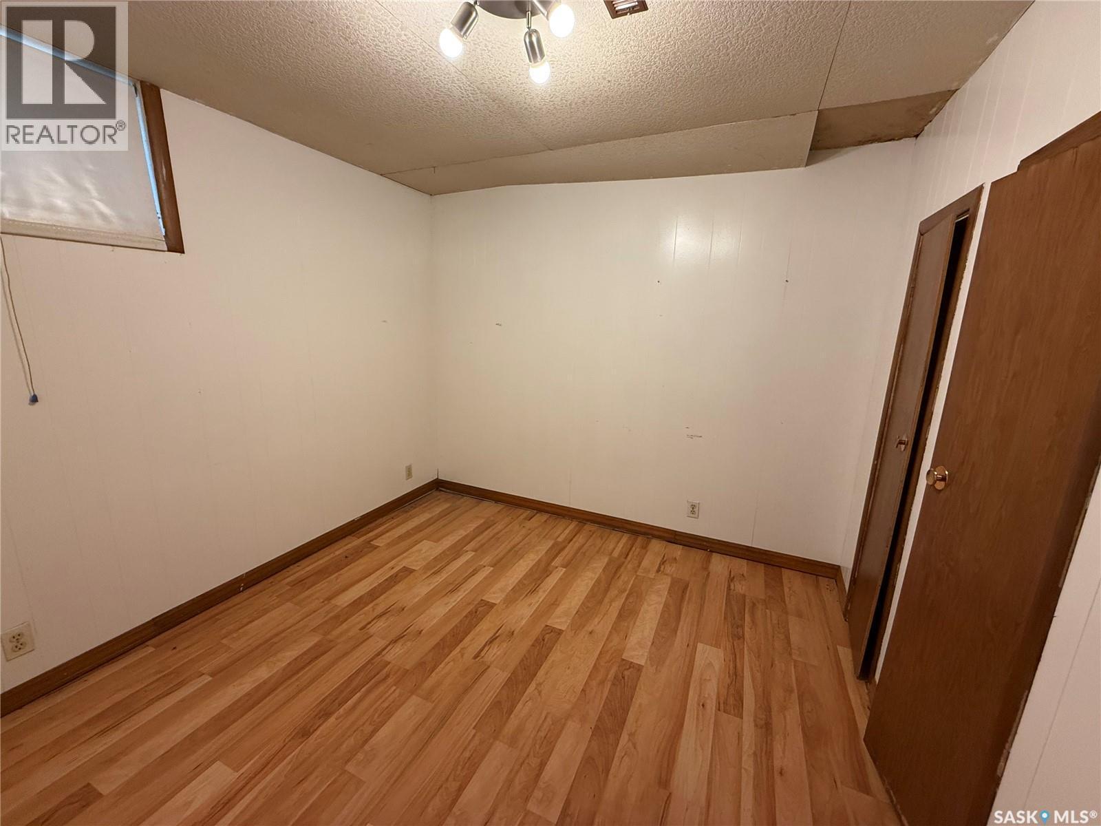 211 Little Flower Avenue, Rosetown, SK - Indoor Photo Showing Other Room