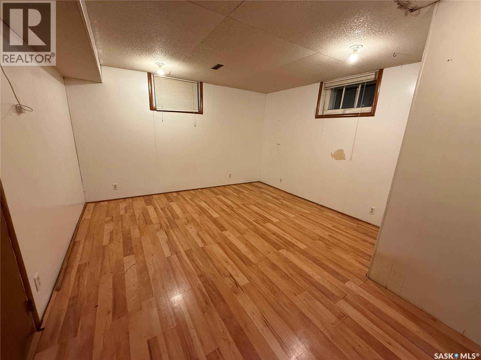 211 Little Flower Avenue, Rosetown, SK - Indoor Photo Showing Other Room