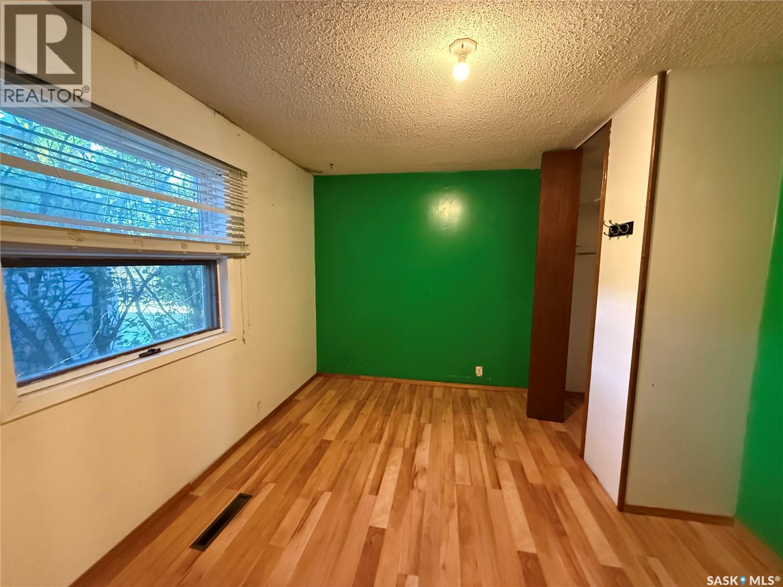 211 Little Flower Avenue, Rosetown, SK - Indoor Photo Showing Other Room