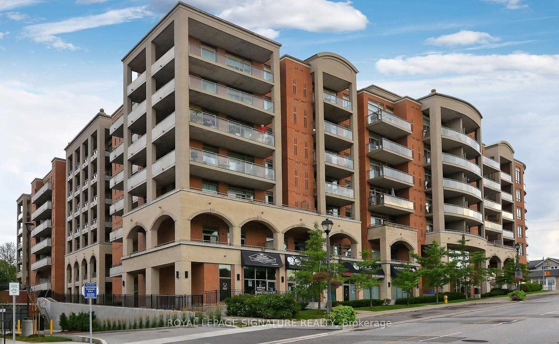A32-281 Woodbridge Avenue, Vaughan, ON - Outdoor With Facade