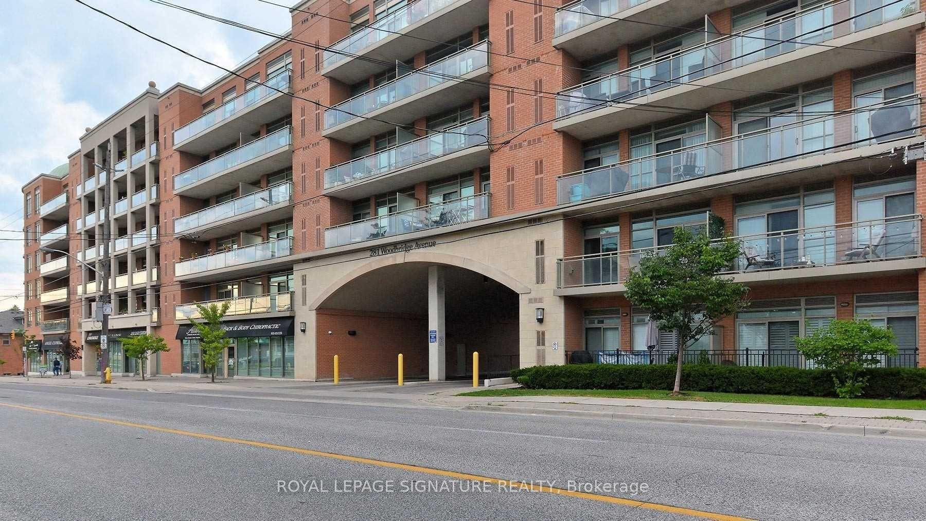 A32-281 Woodbridge Avenue, Vaughan, ON - Outdoor With Facade