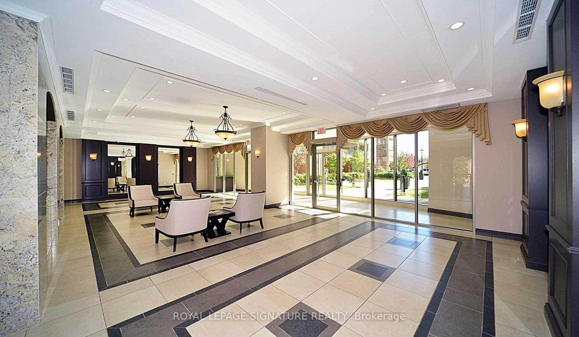 A32-281 Woodbridge Avenue, Vaughan, ON - Indoor Photo Showing Other Room