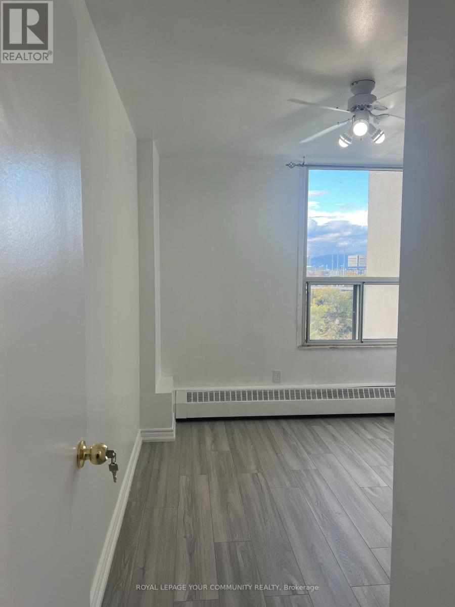 804 - 15 Vicora Linkway Way, Toronto, ON - Indoor Photo Showing Other Room