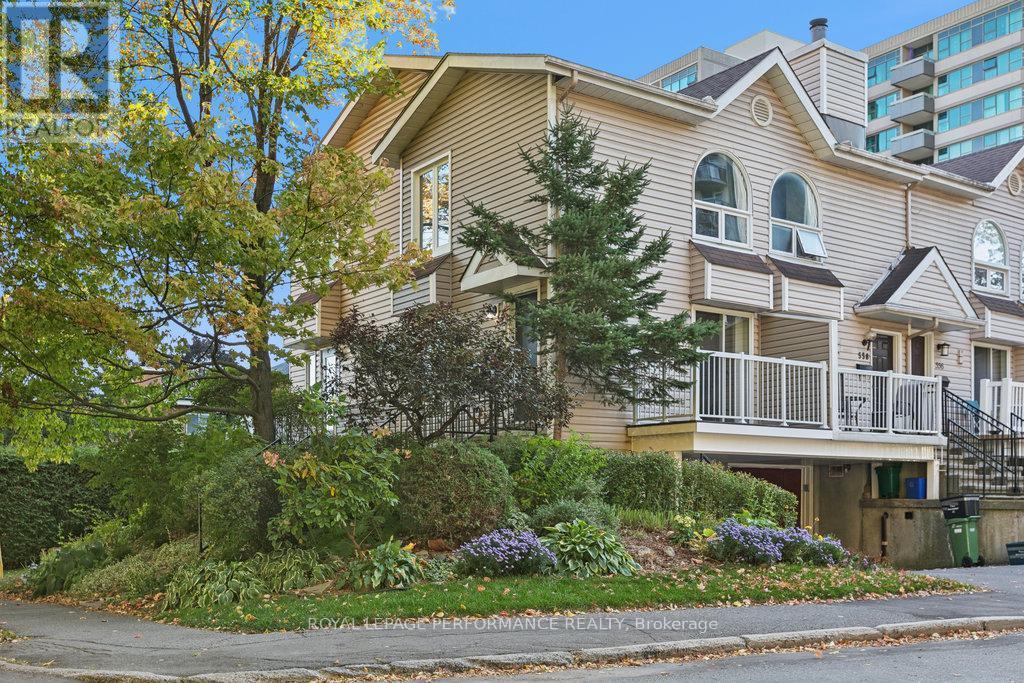 Welcome to 560 Thomson St - 560 Thomson Street, Ottawa, ON - Outdoor