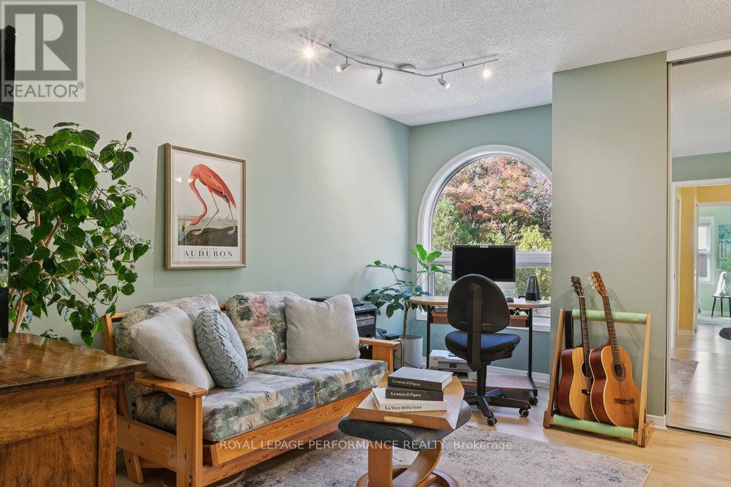 Primary Bedroom With Windows That Capture Nature - 560 Thomson Street, Ottawa, ON - Indoor