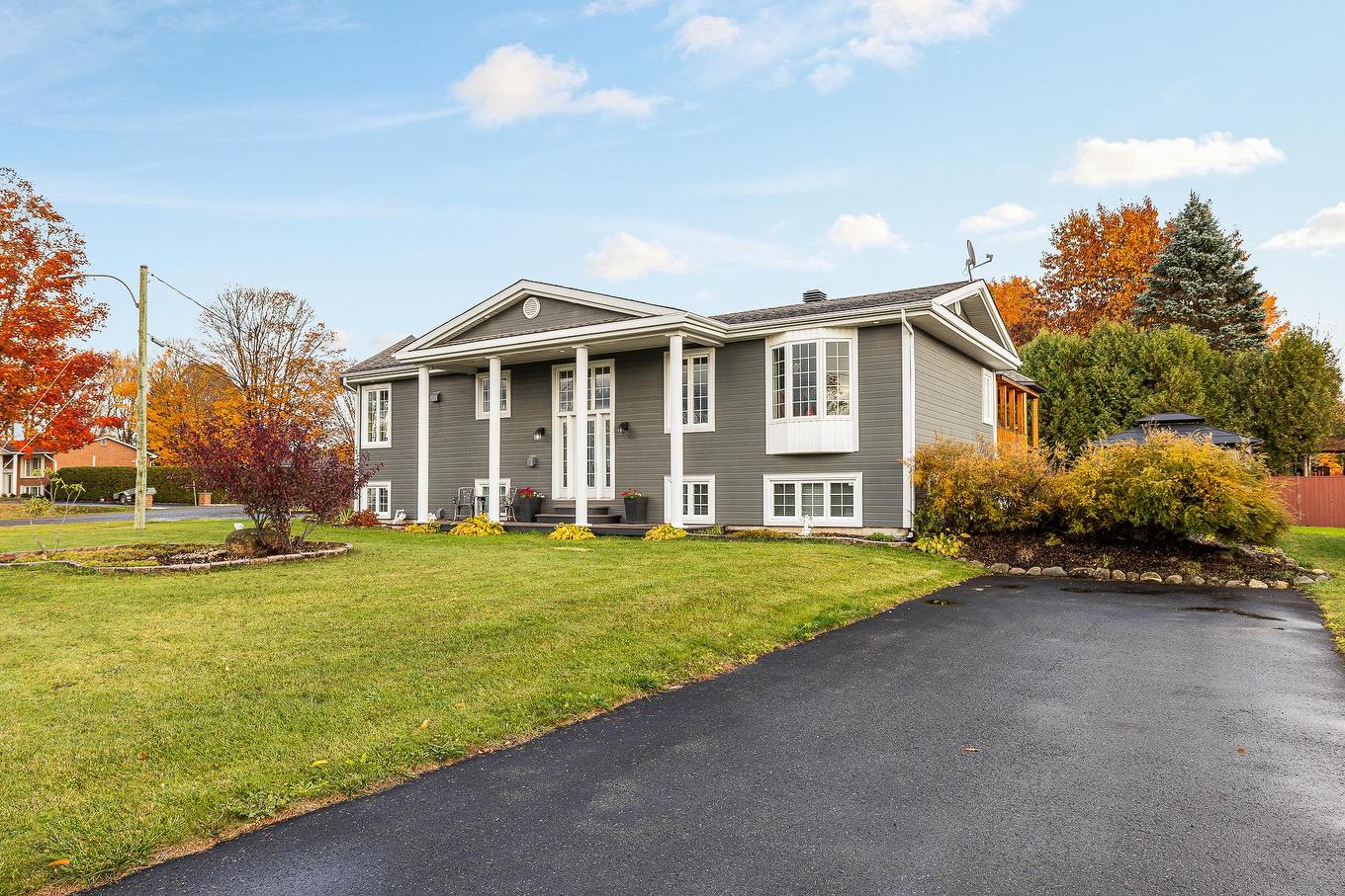 Frontage - 2951 Rue Principale, Dunham, QC - Outdoor With Facade