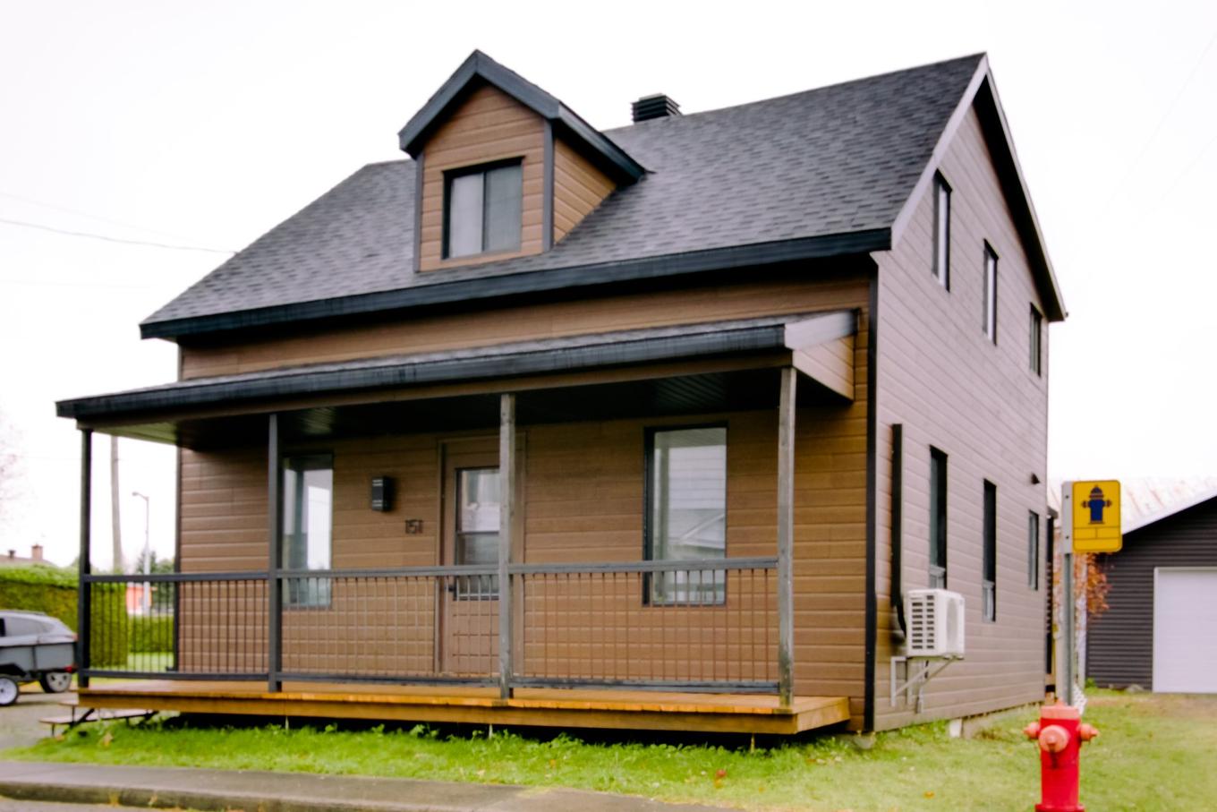 Façade - 151 Rue St-Georges, Saint-Séverin, QC - Outdoor With Deck Patio Veranda