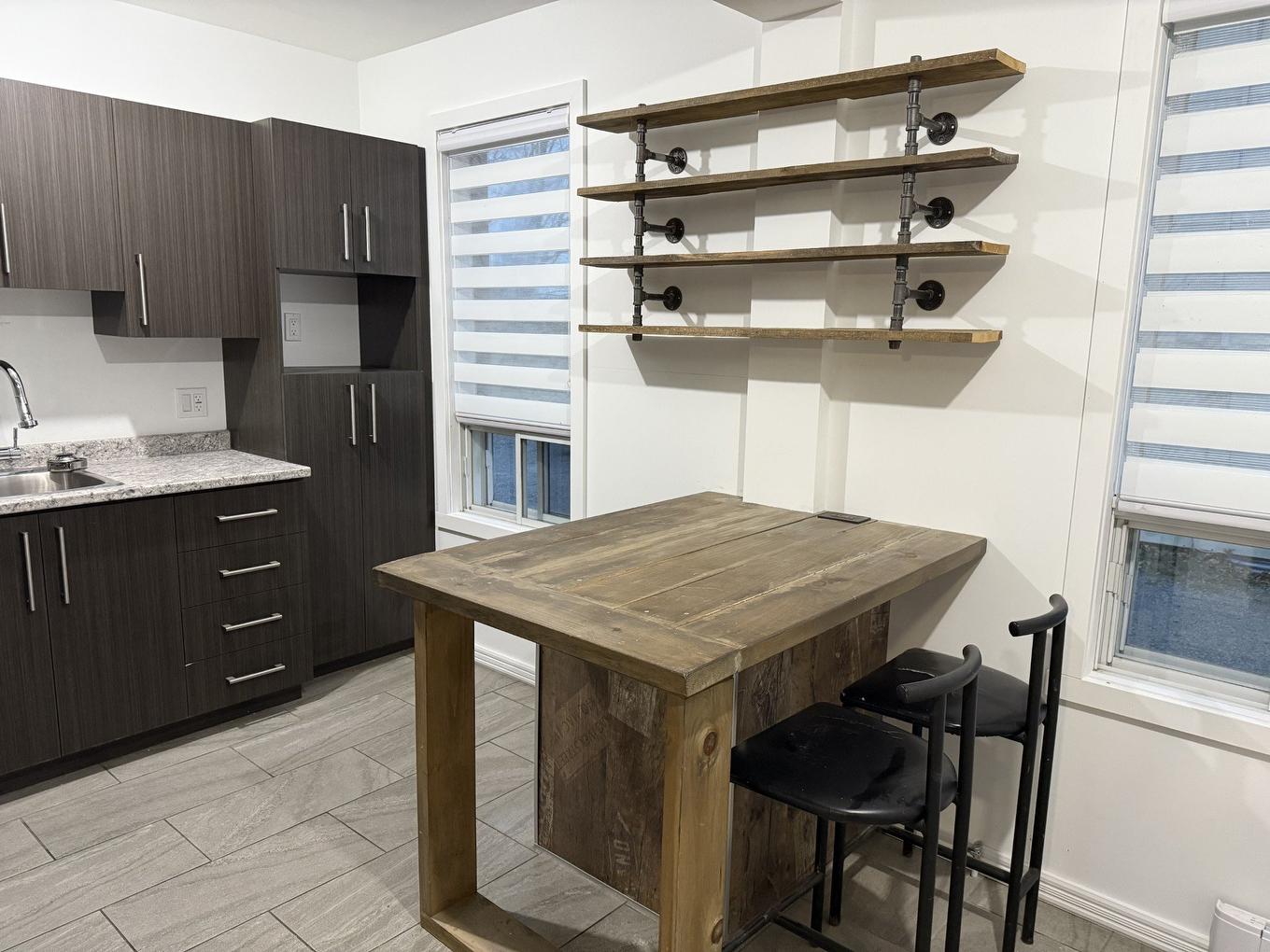 Cuisine - 151 Rue St-Georges, Saint-Séverin, QC - Indoor Photo Showing Kitchen