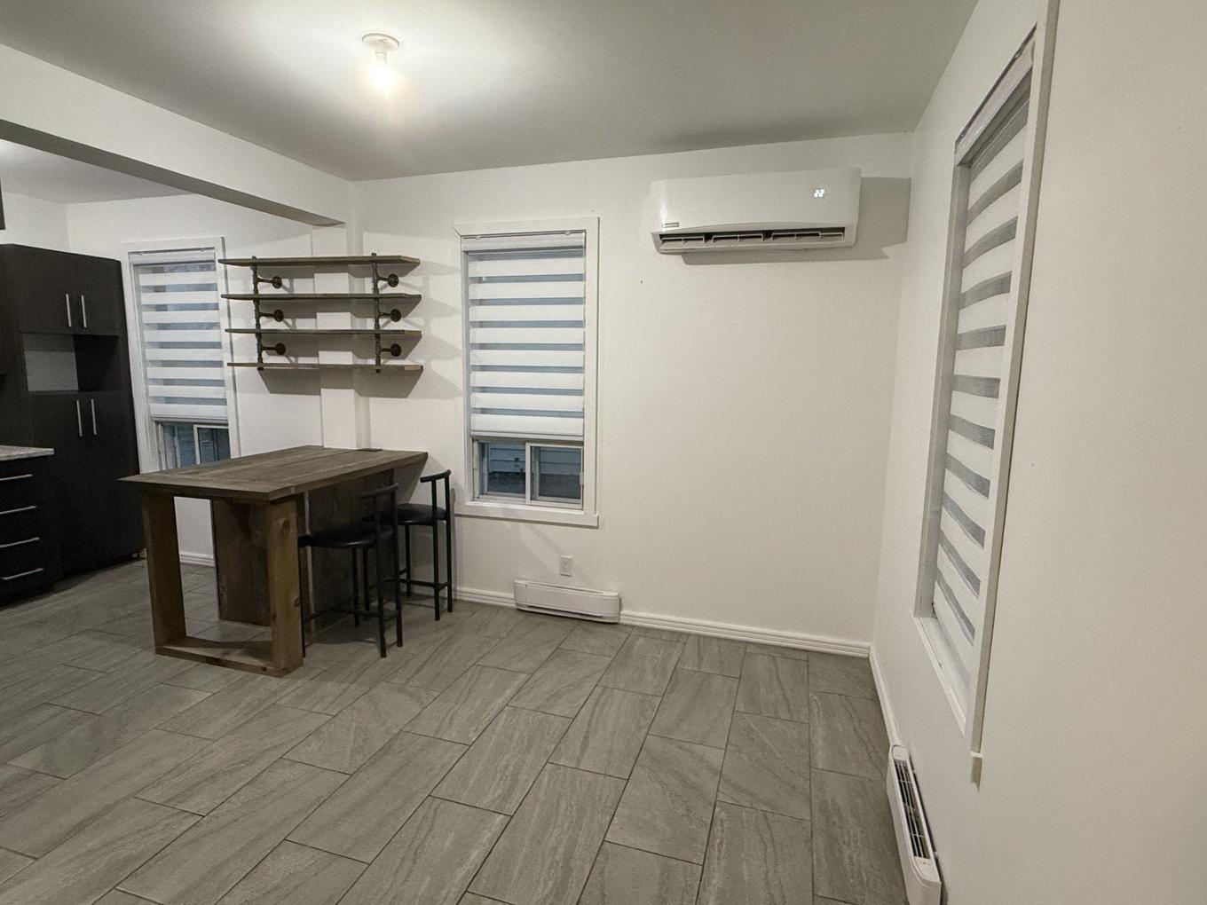 Cuisine - 151 Rue St-Georges, Saint-Séverin, QC - Indoor