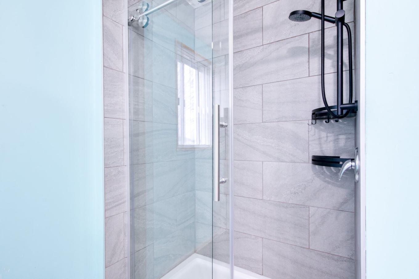 Salle de bains - 151 Rue St-Georges, Saint-Séverin, QC - Indoor Photo Showing Bathroom