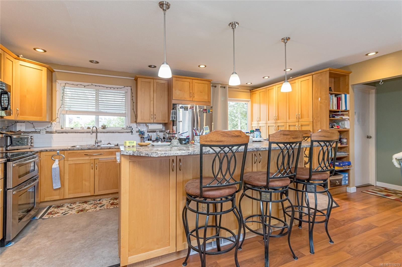 6274 Somenos Rd, Duncan, BC