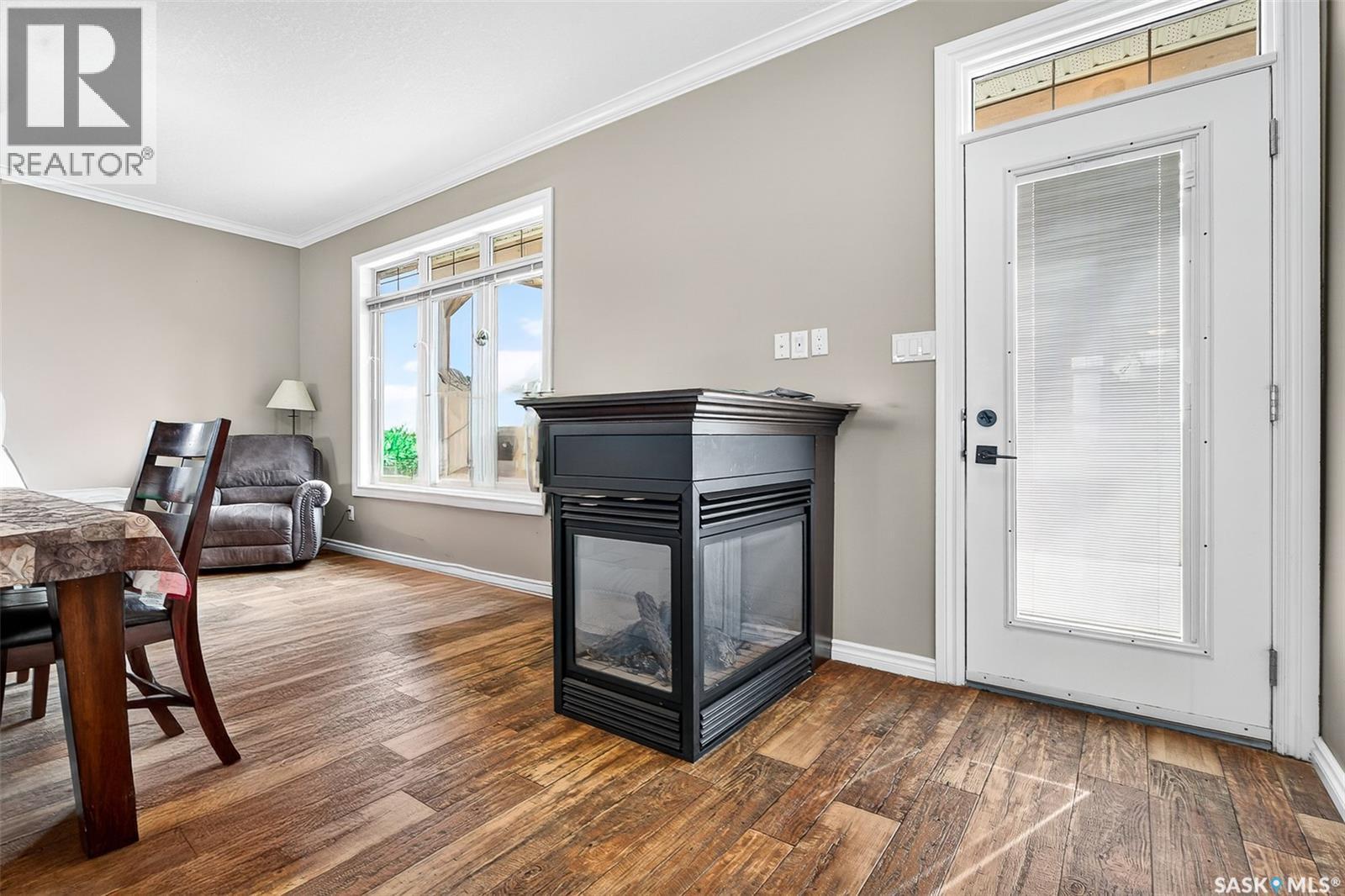 8 Sunrise Boulevard, Craik Rm No. 222, SK - Indoor With Fireplace
