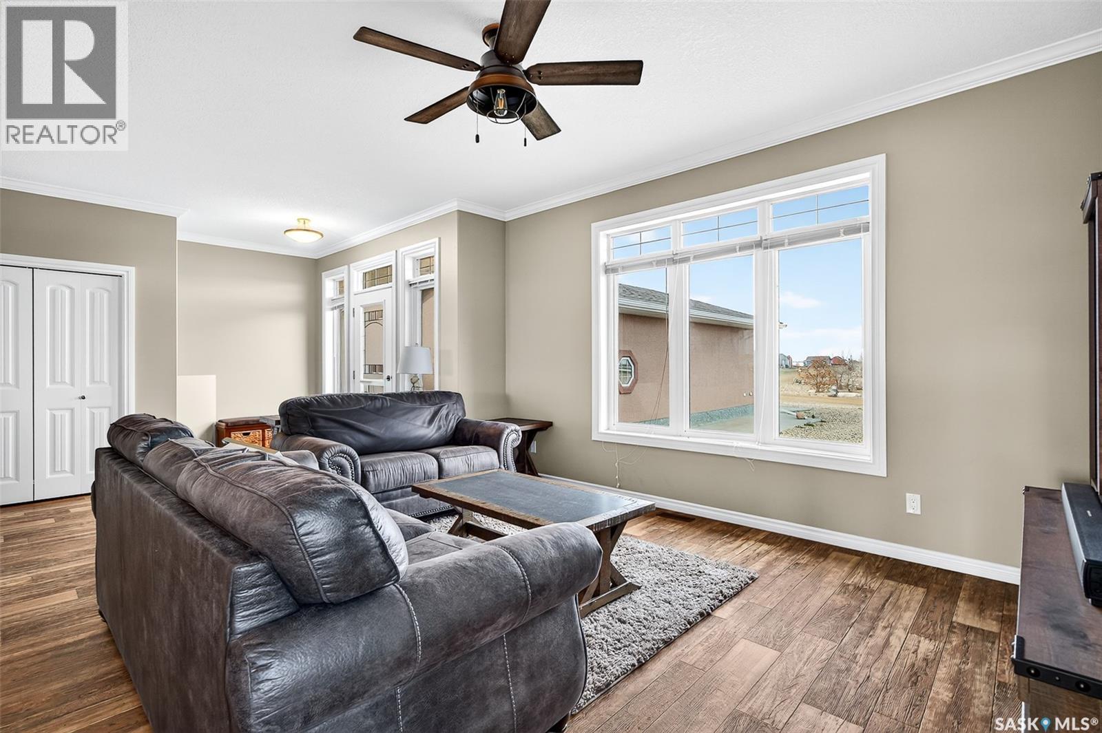8 Sunrise Boulevard, Craik Rm No. 222, SK - Indoor Photo Showing Living Room