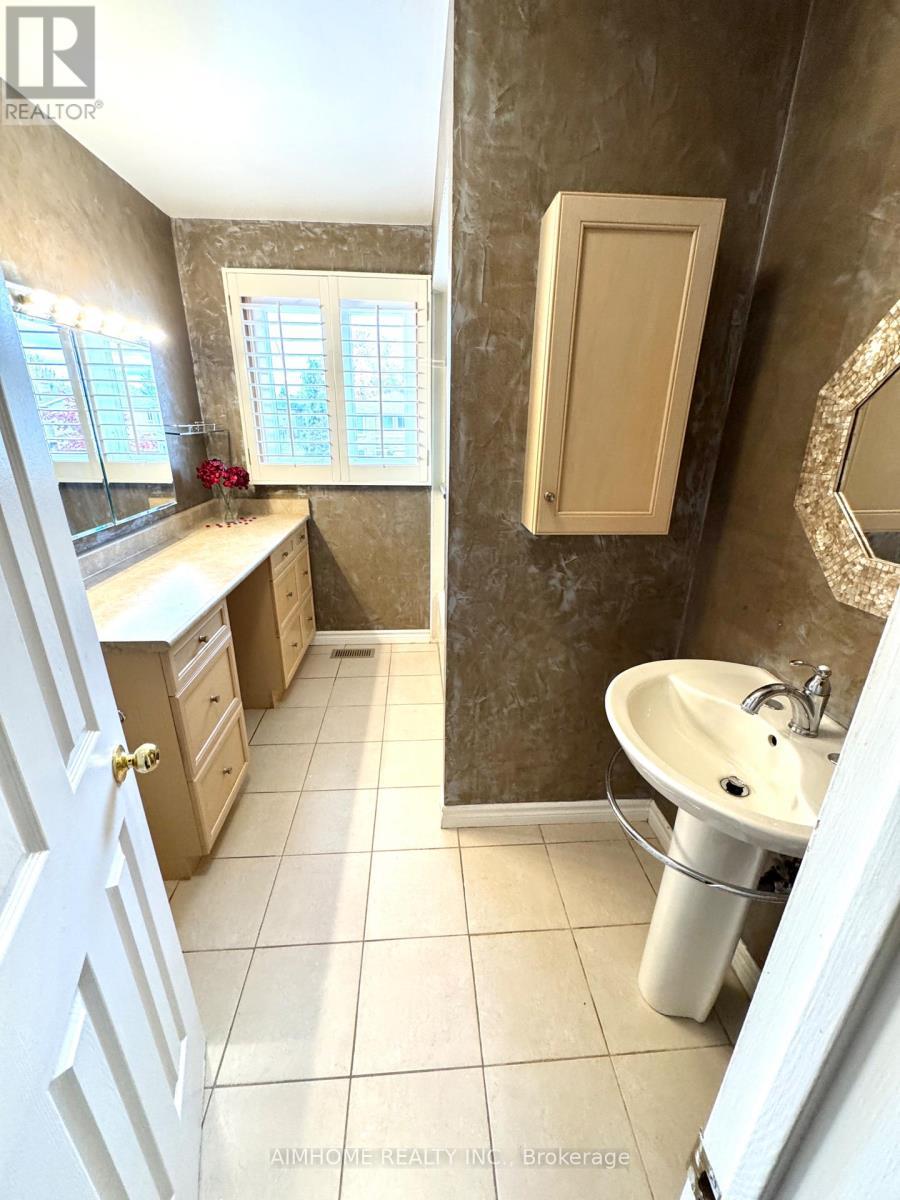 119 Cooperage Crescent, Richmond Hill, ON - Indoor Photo Showing Bathroom