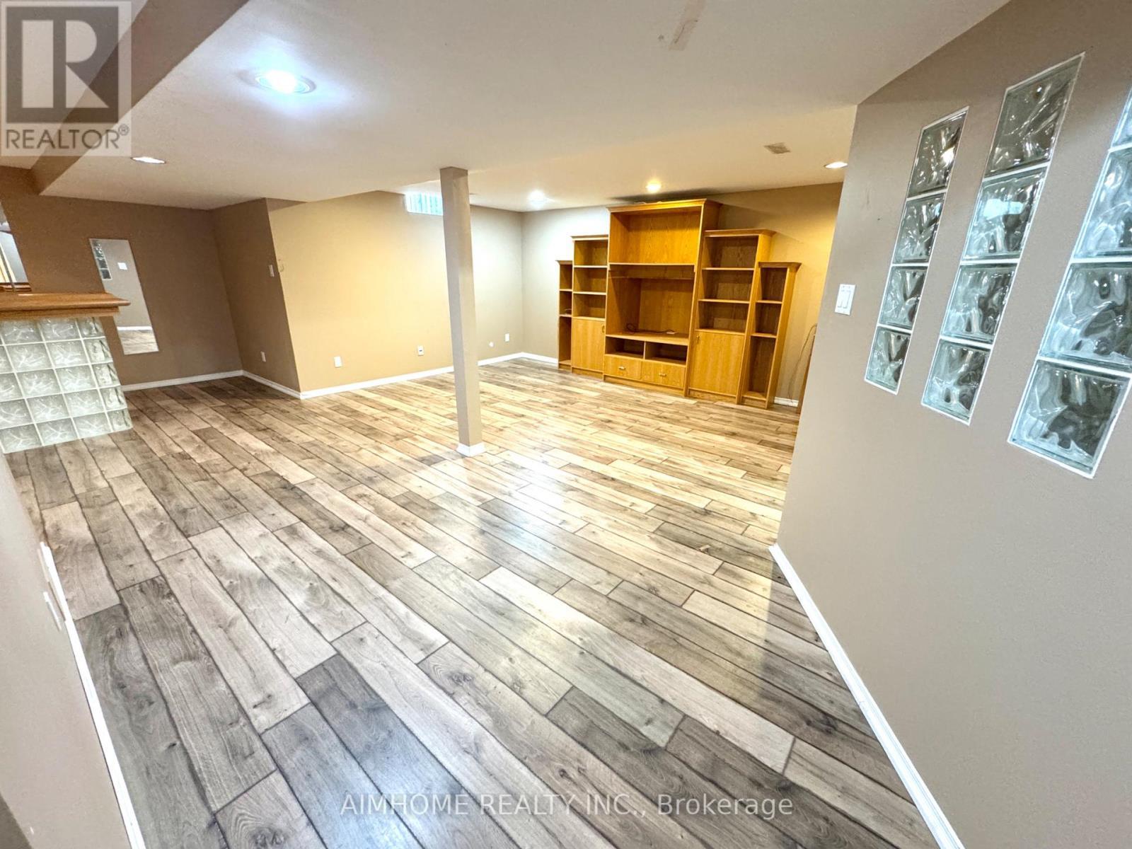 FINISHED BASEMENT - 119 Cooperage Crescent, Richmond Hill, ON - Indoor Photo Showing Other Room