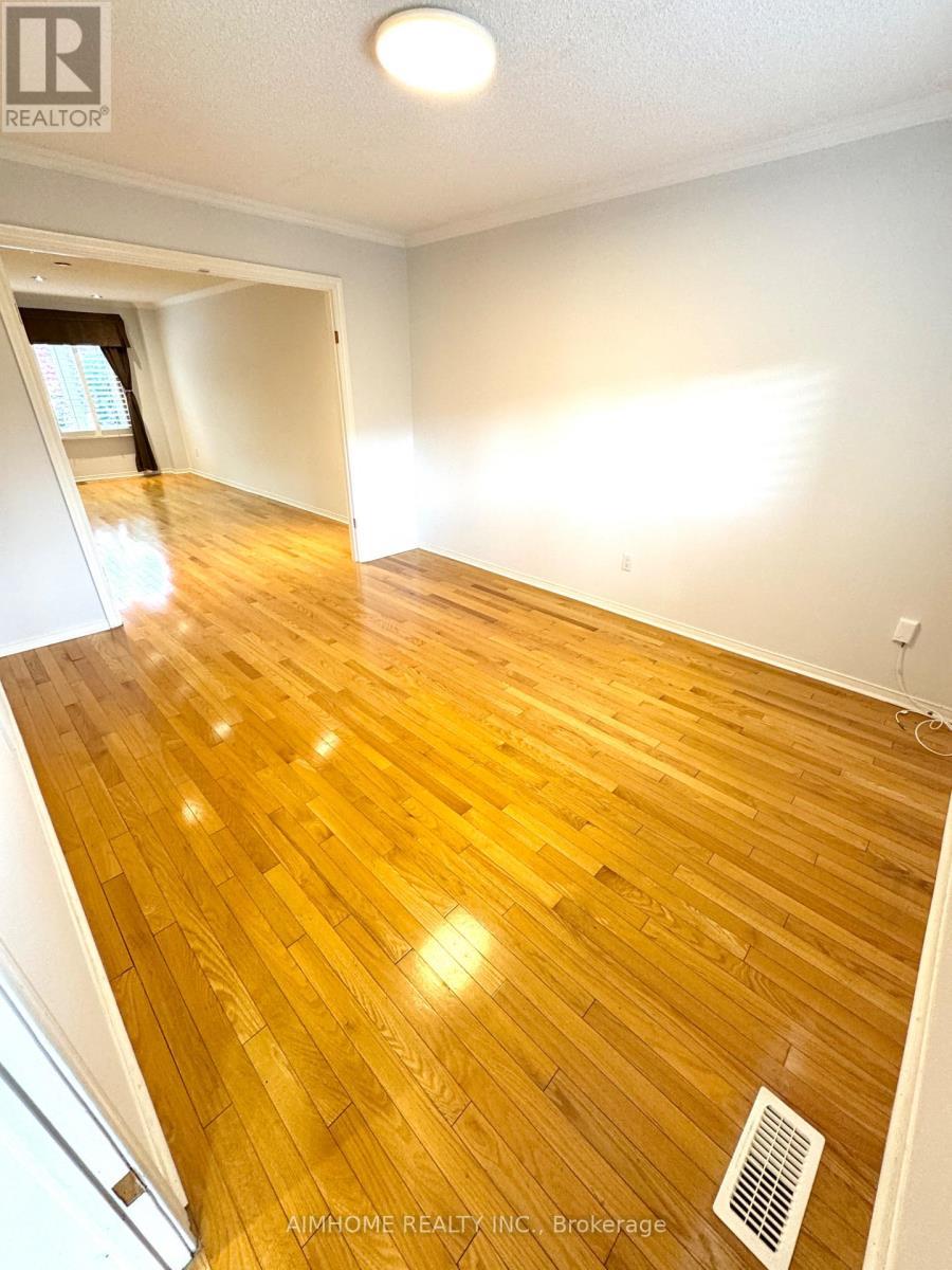 119 Cooperage Crescent, Richmond Hill, ON - Indoor Photo Showing Other Room