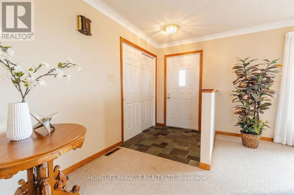 9370 10Th Line, Halton Hills, ON - Indoor Photo Showing Other Room