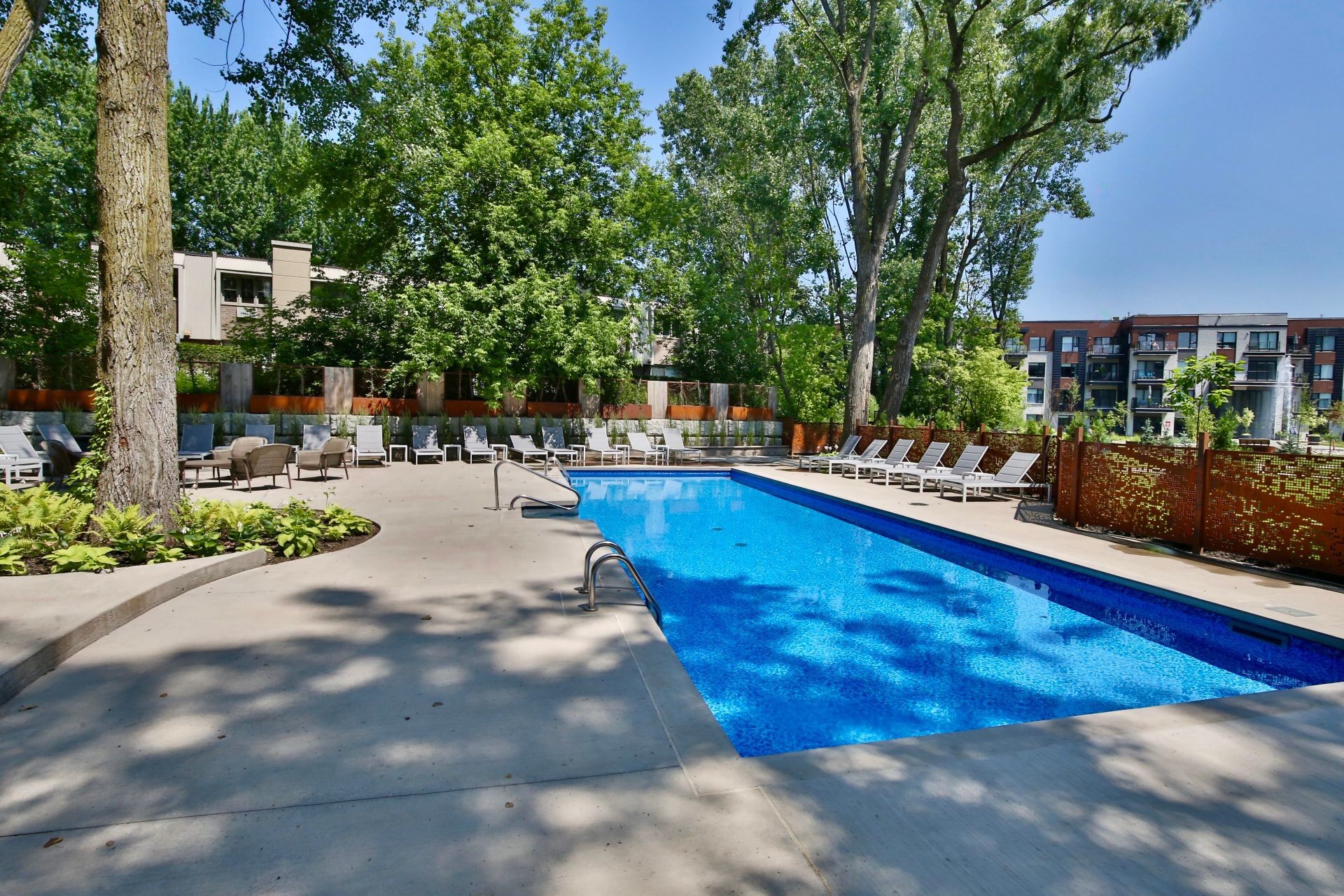 Pool - 112-2100 Rue Benoit, Saint-Bruno-De-Montarville, QC - Outdoor With In Ground Pool