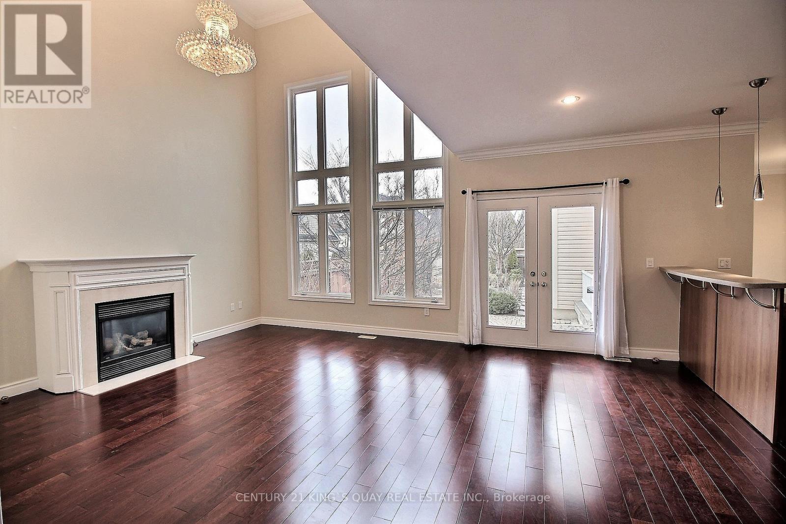 60 The Fairways, Markham, ON - Indoor Photo Showing Living Room With Fireplace