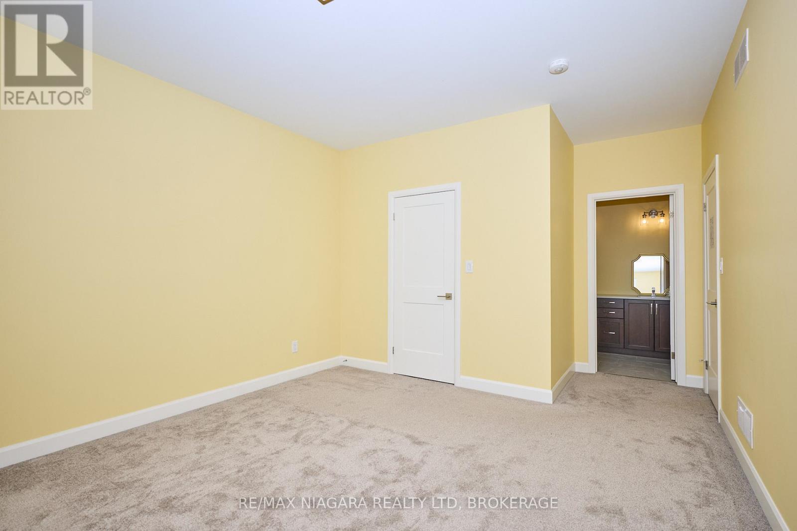 3947 Mitchell Crescent, Fort Erie (Black Creek), ON - Indoor Photo Showing Other Room