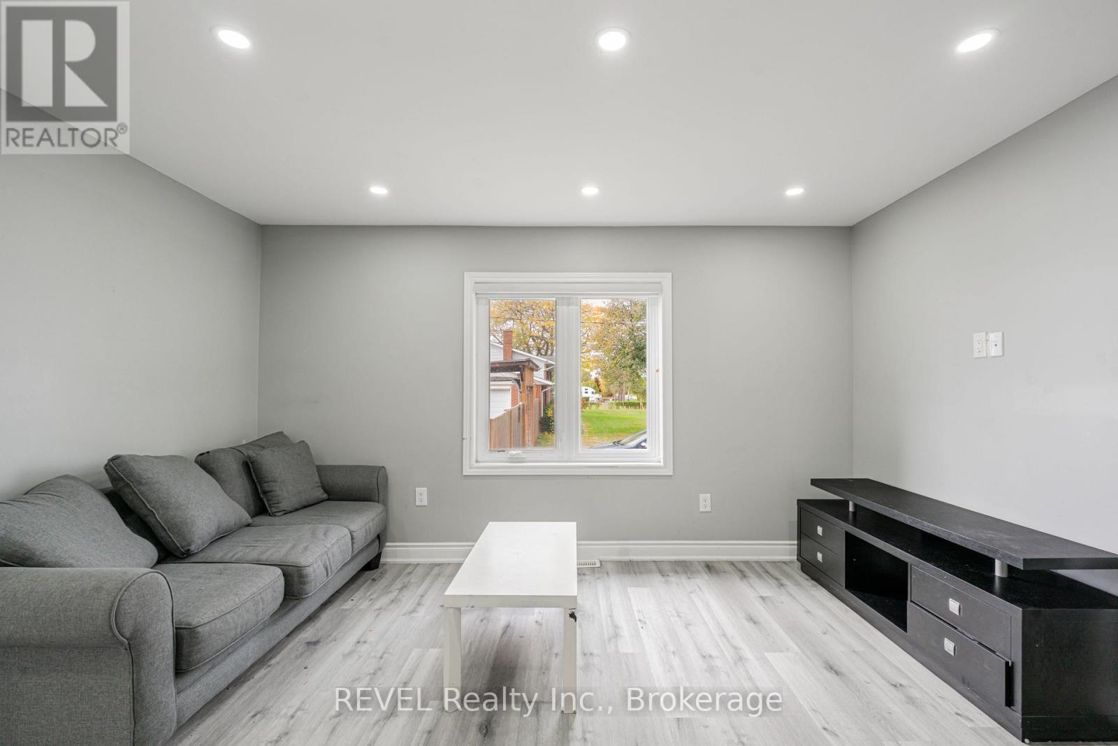 1269 1273 Larkin Road E, Niagara-On-The-Lake (River), ON