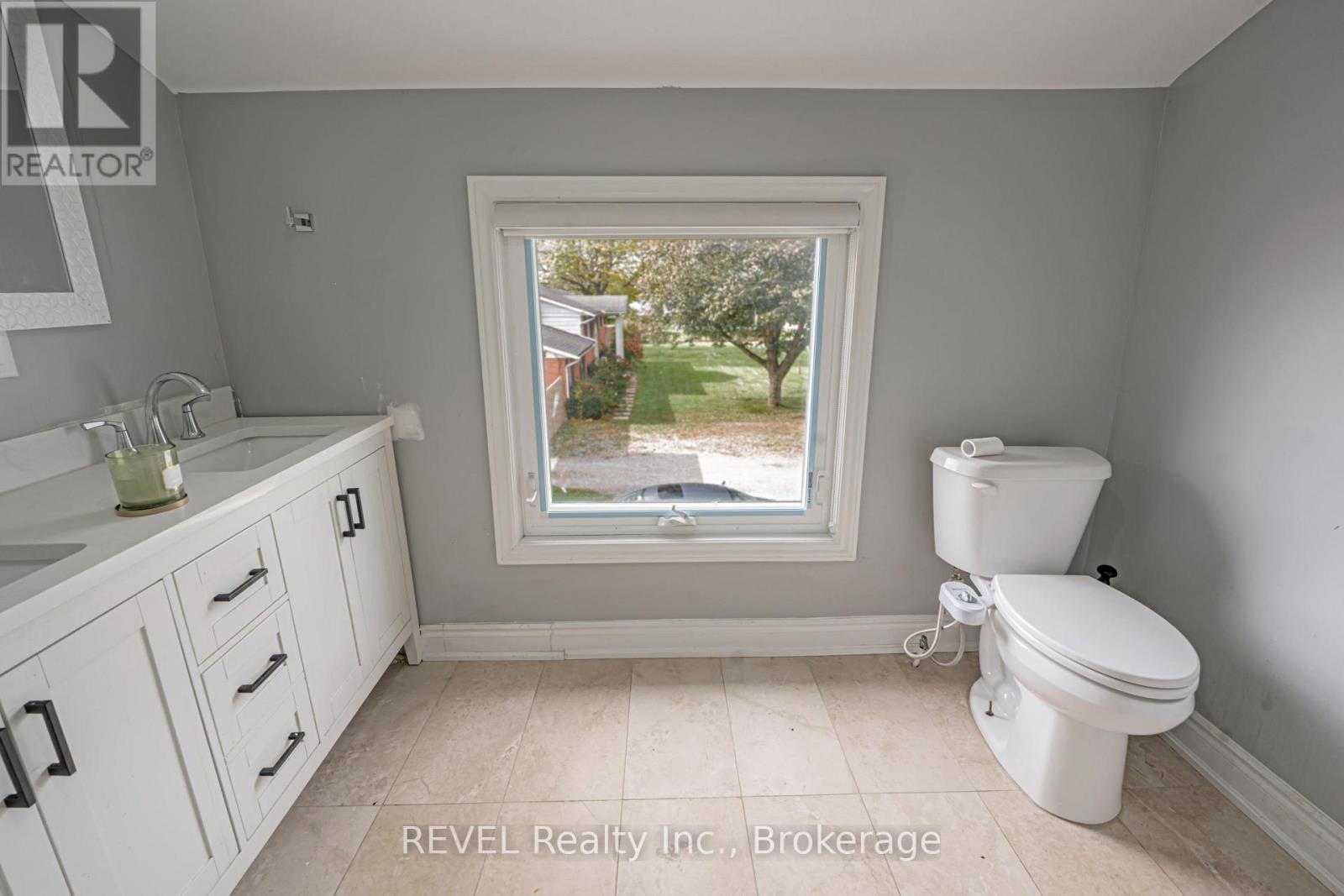 1269 1273 Larkin Road E, Niagara-On-The-Lake (River), ON