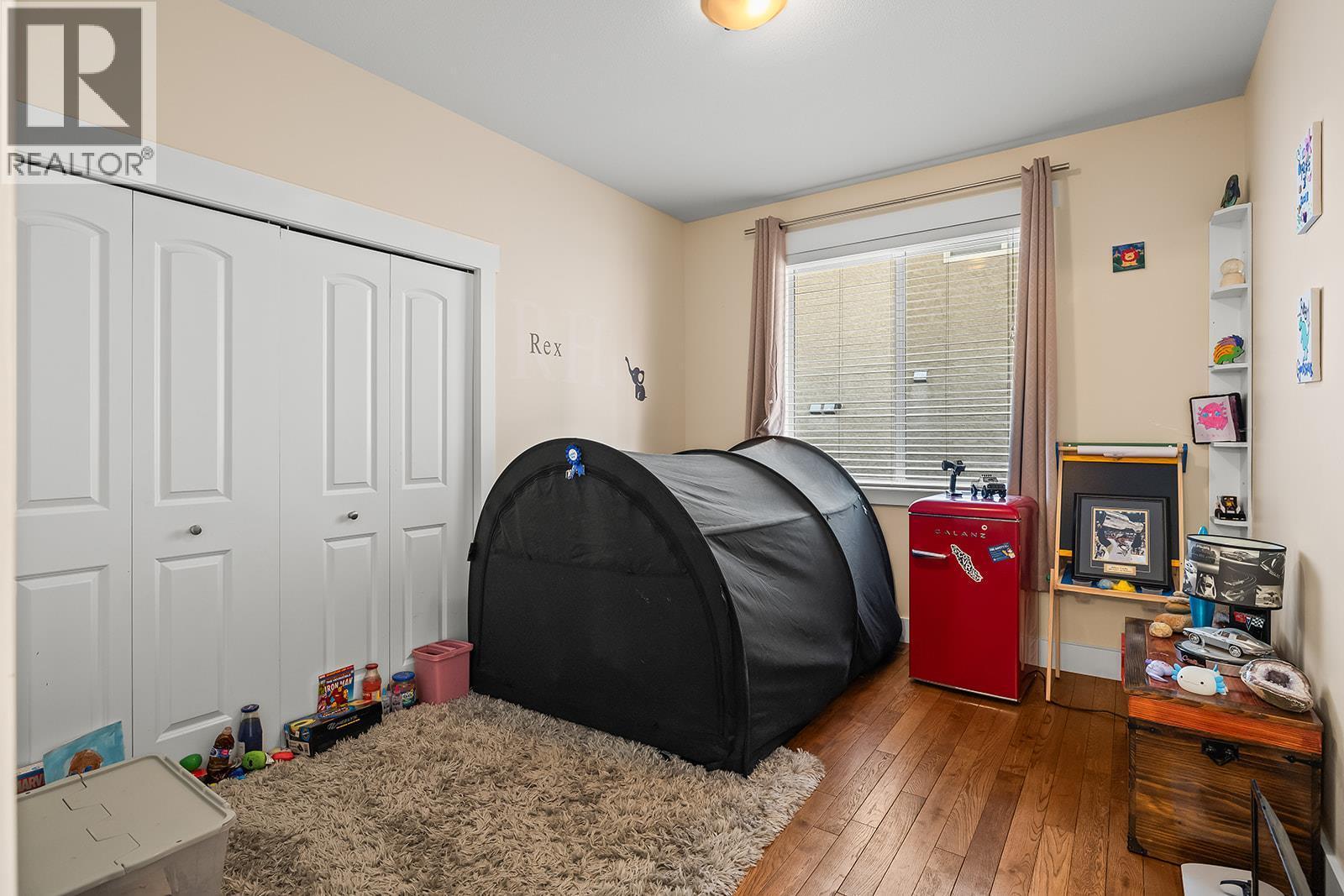3431 Camelback Drive, Kelowna, BC - Indoor Photo Showing Other Room