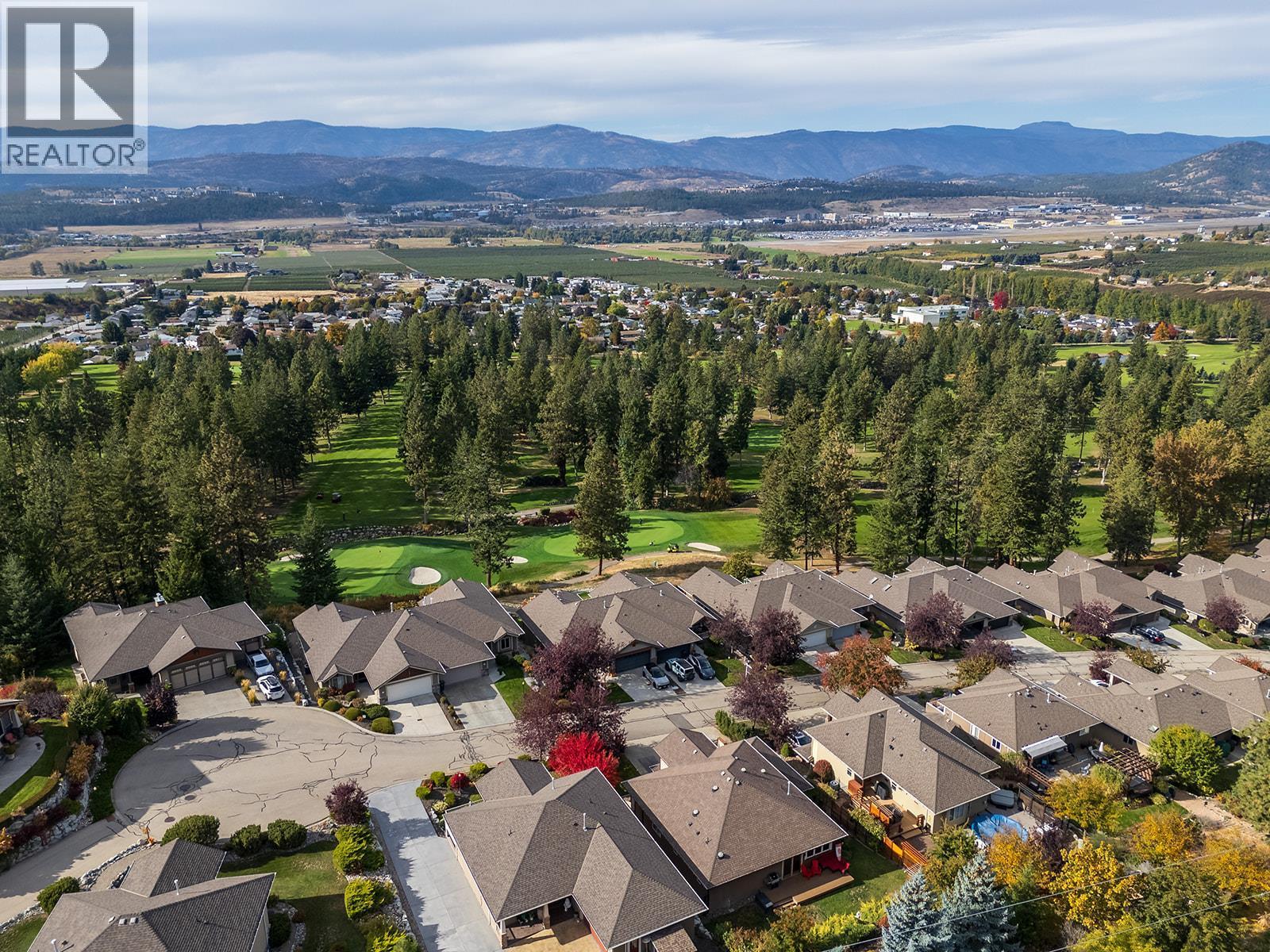 3431 Camelback Drive, Kelowna, BC - Outdoor With View