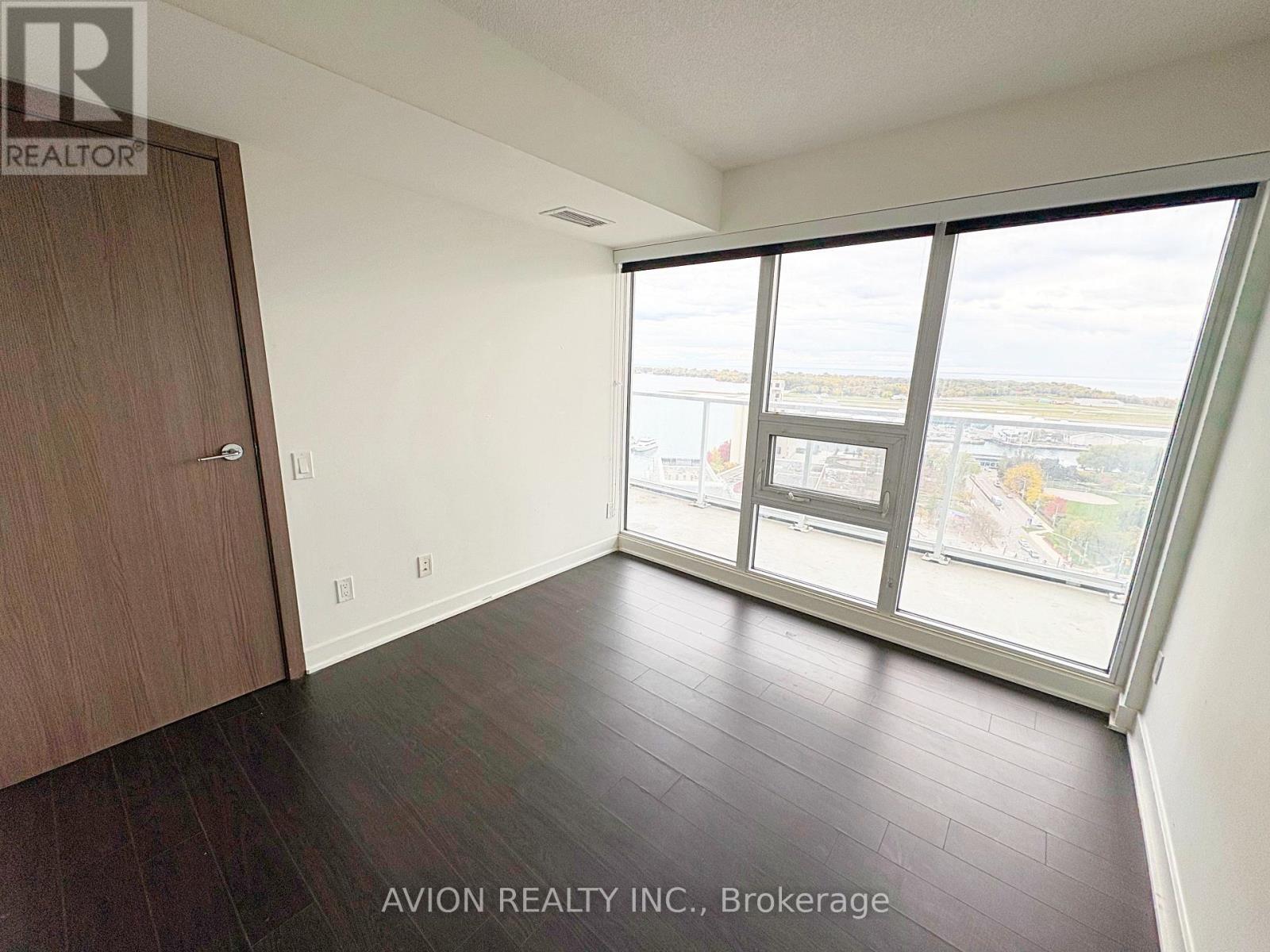 2516 - 17 Bathurst Street, Toronto, ON - Indoor Photo Showing Other Room