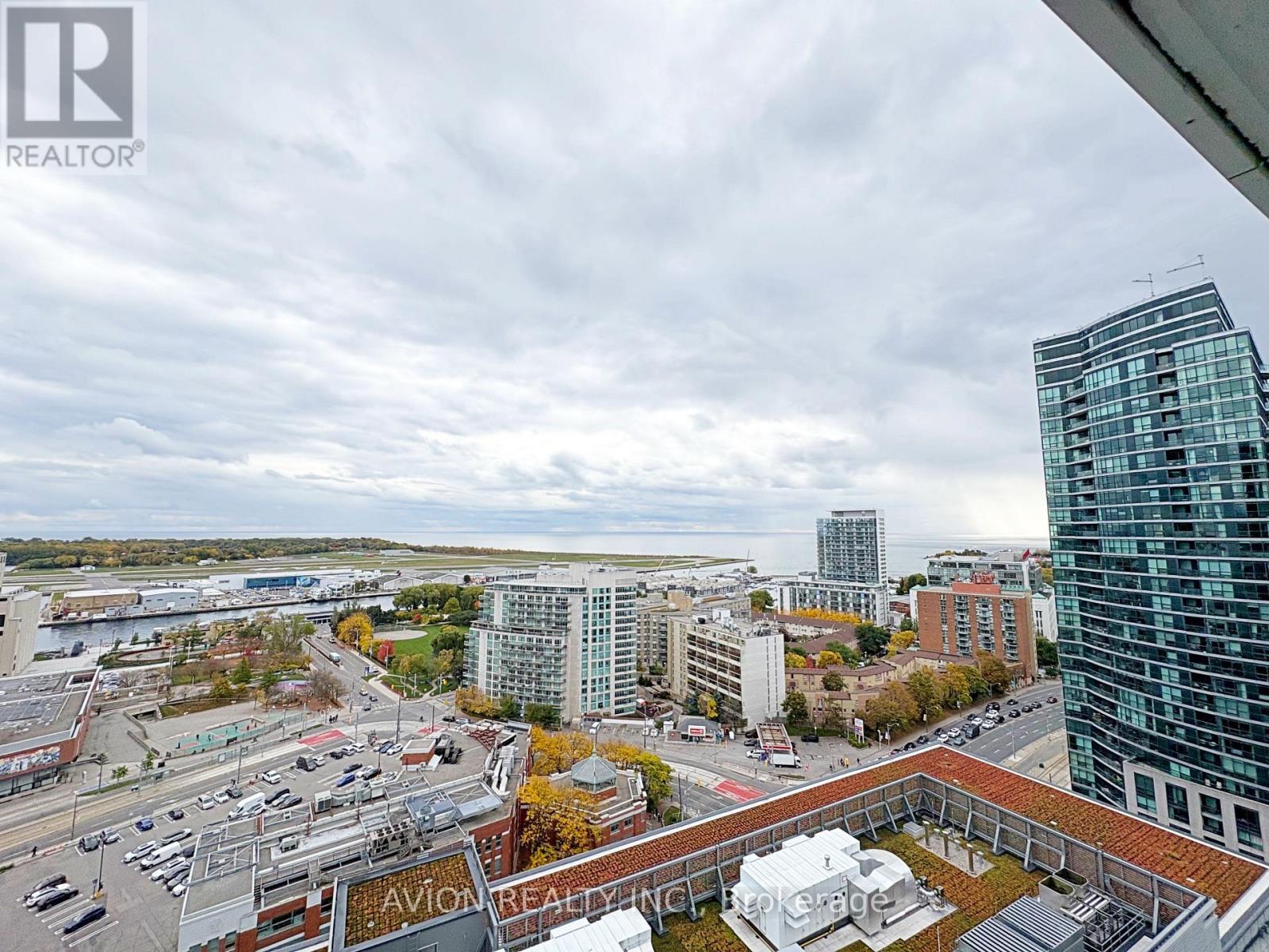 2516 - 17 Bathurst Street, Toronto, ON - Outdoor